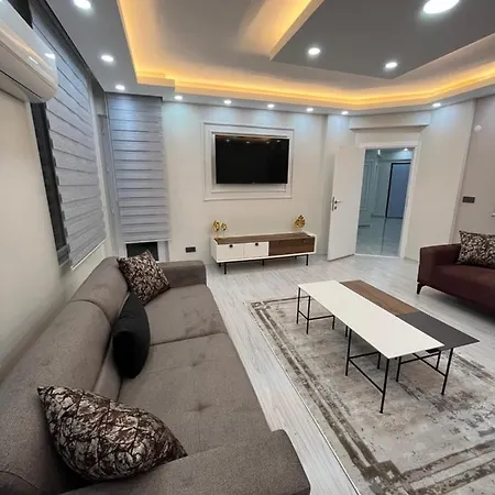 Luxury In Center 费特希耶